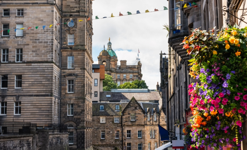 Royal Mile'da Büyülen