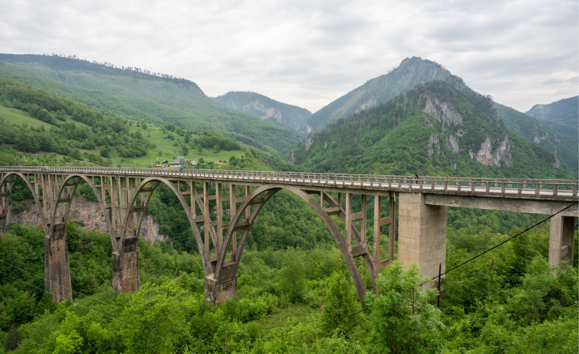 Belgrad Bar Demiryolu, Avrupa'nın en iyi tren yolları